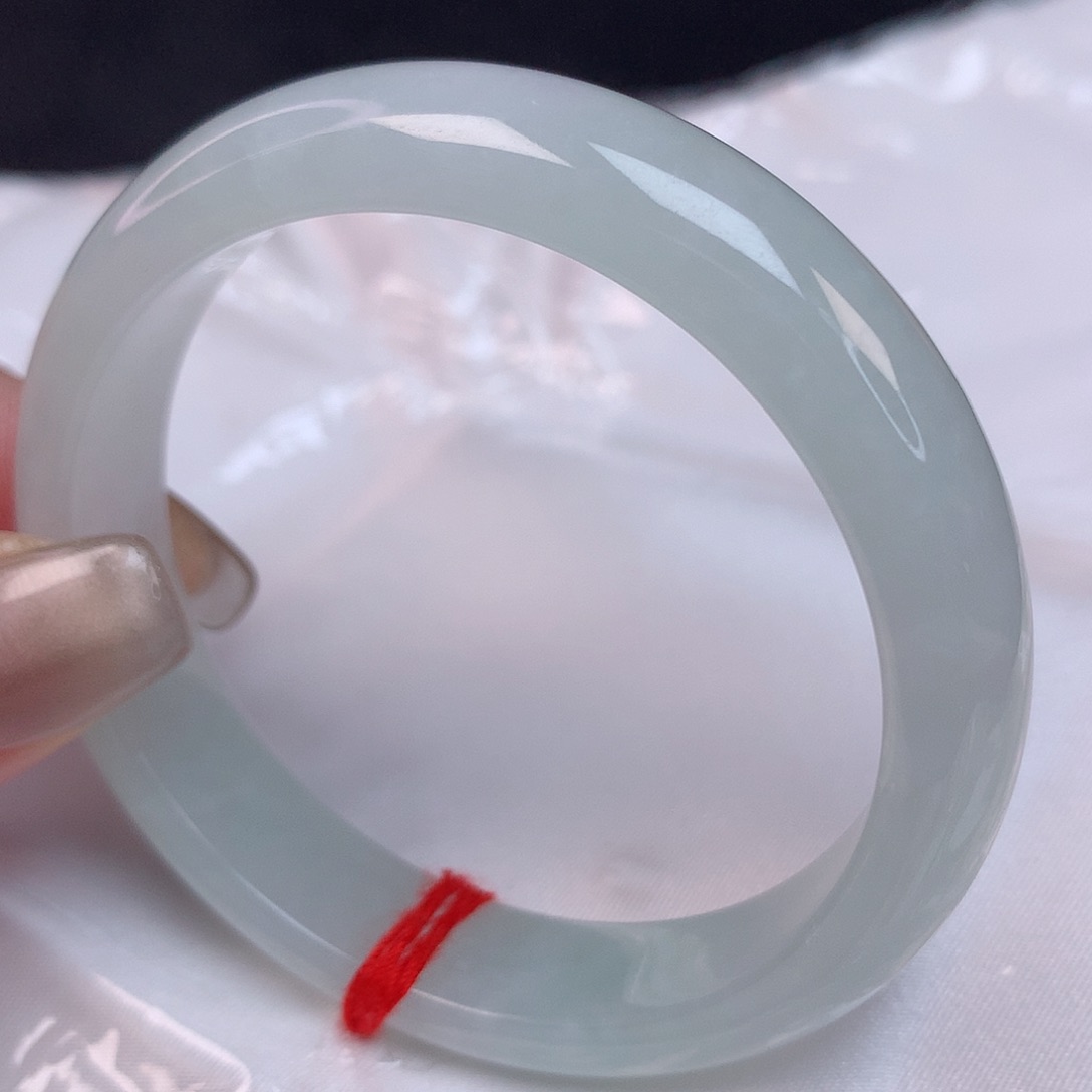 翡翠手镯未镶嵌53+ 翡翠手镯