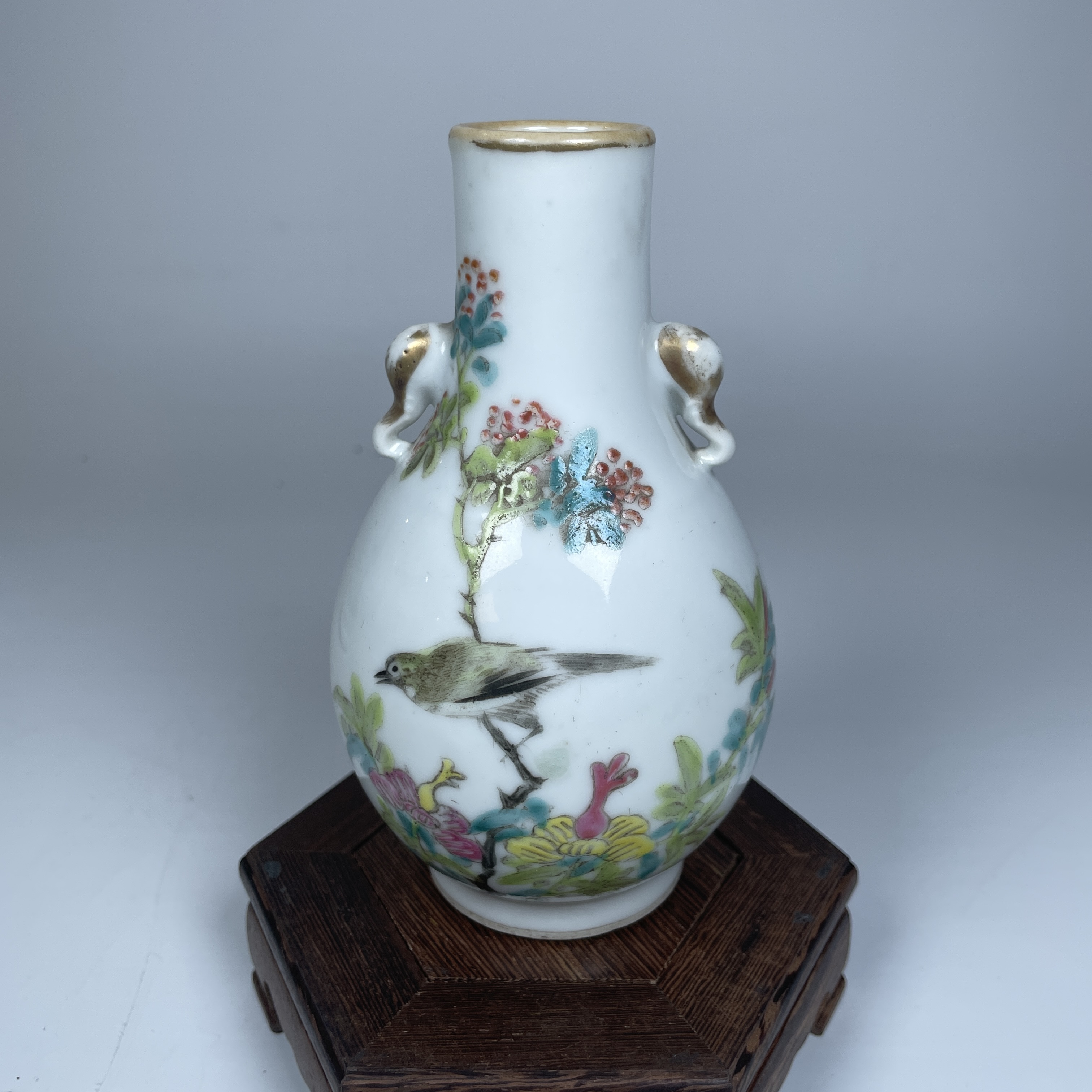 【清光绪】名家浅绛彩象鼻尊