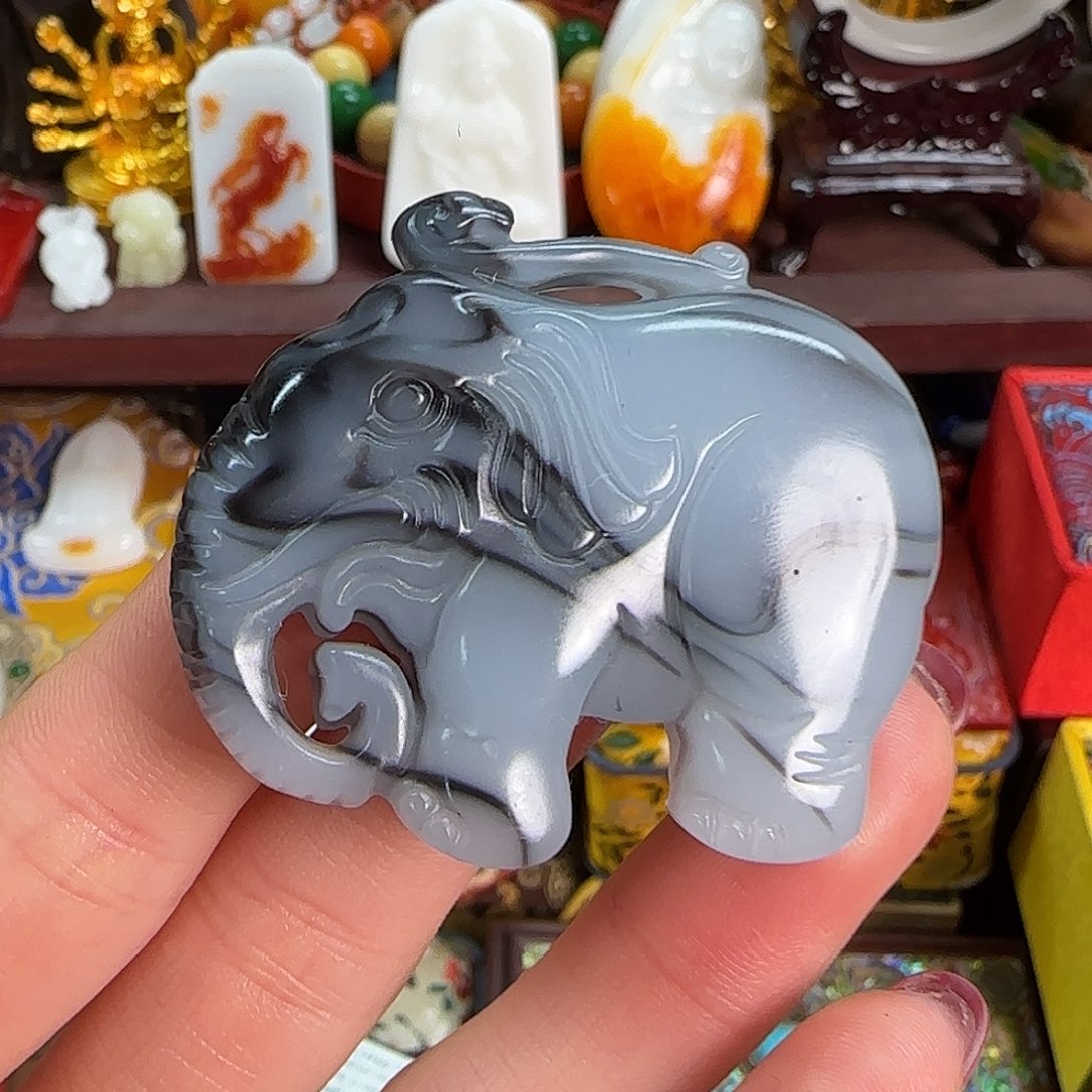 和田玉未镶嵌挂件