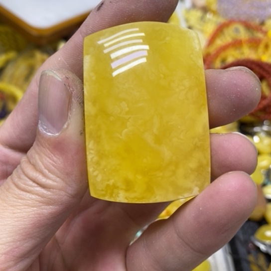 蜜蜡裸石未镶嵌吊坠