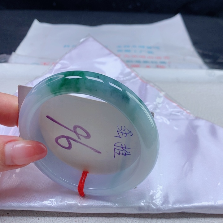 翡翠手镯未镶嵌555565656