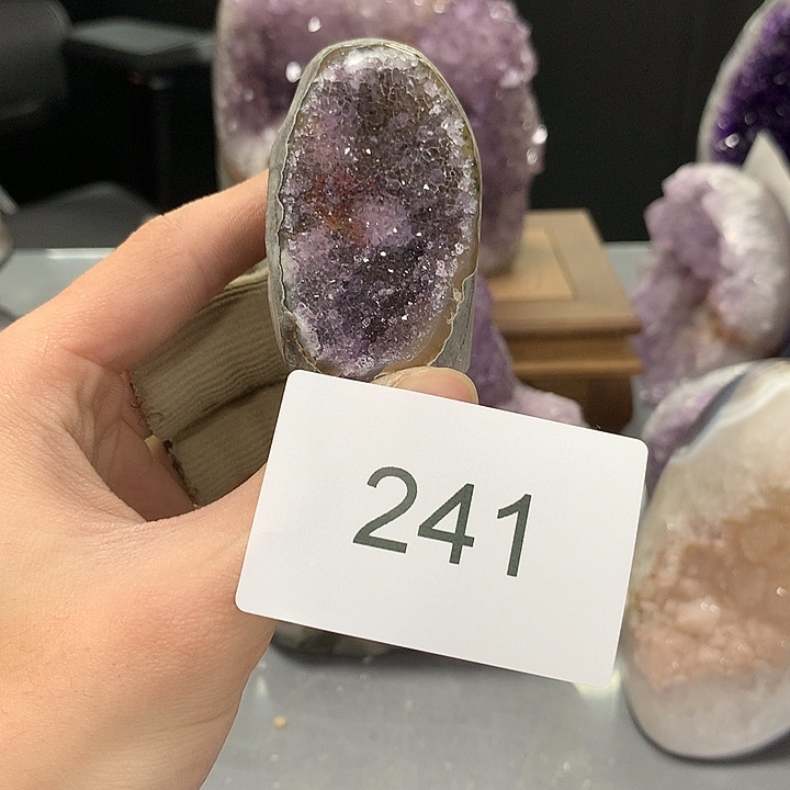 紫晶大型摆件（非配饰）未镶嵌