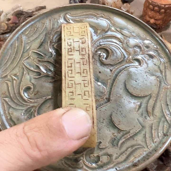 摆件瓷器的瓷器是瓷器