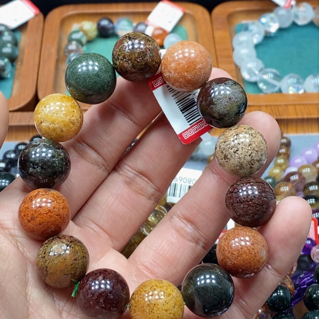 水晶手串未镶嵌天然