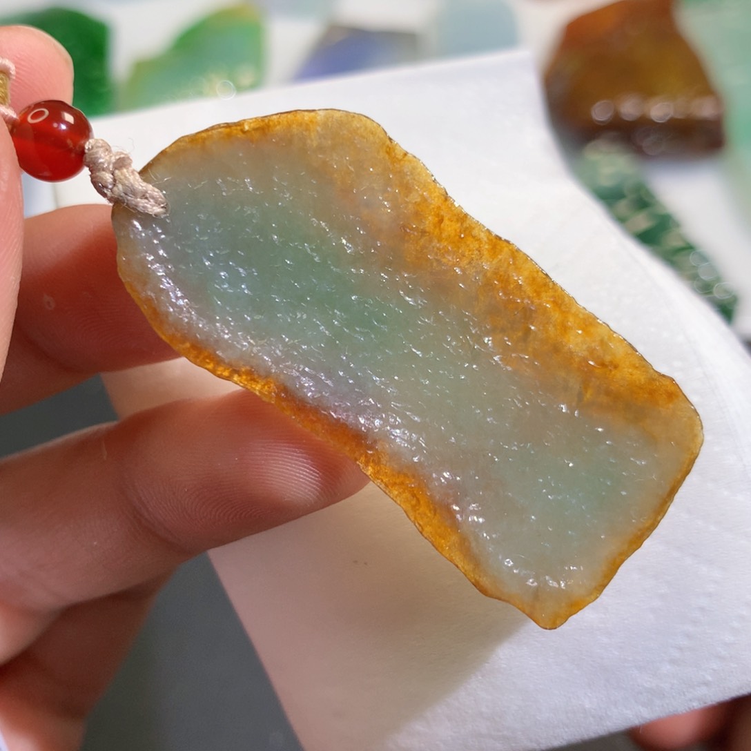 【闪购商品】翡翠吊坠(不含链)未镶嵌