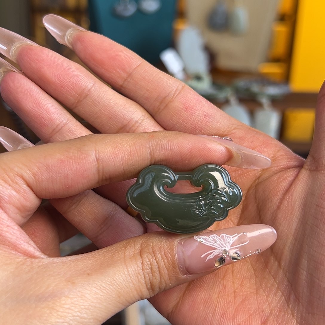 和田玉项链未镶嵌