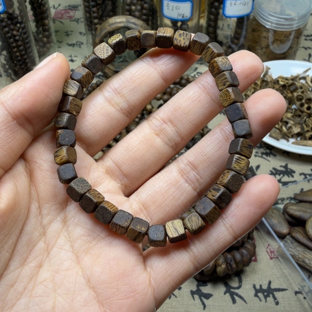 沉香沉香碎屑卡5方糖