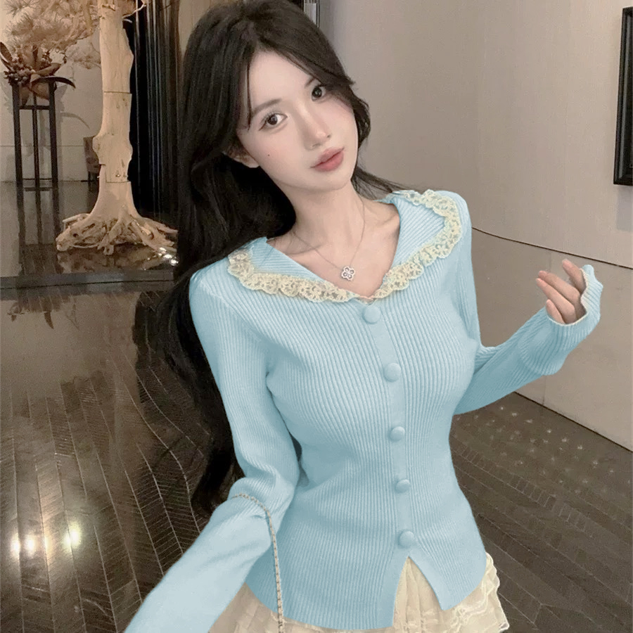 甜美气质减龄蕾丝拼接翻领单排扣修身显瘦打底针织衫女