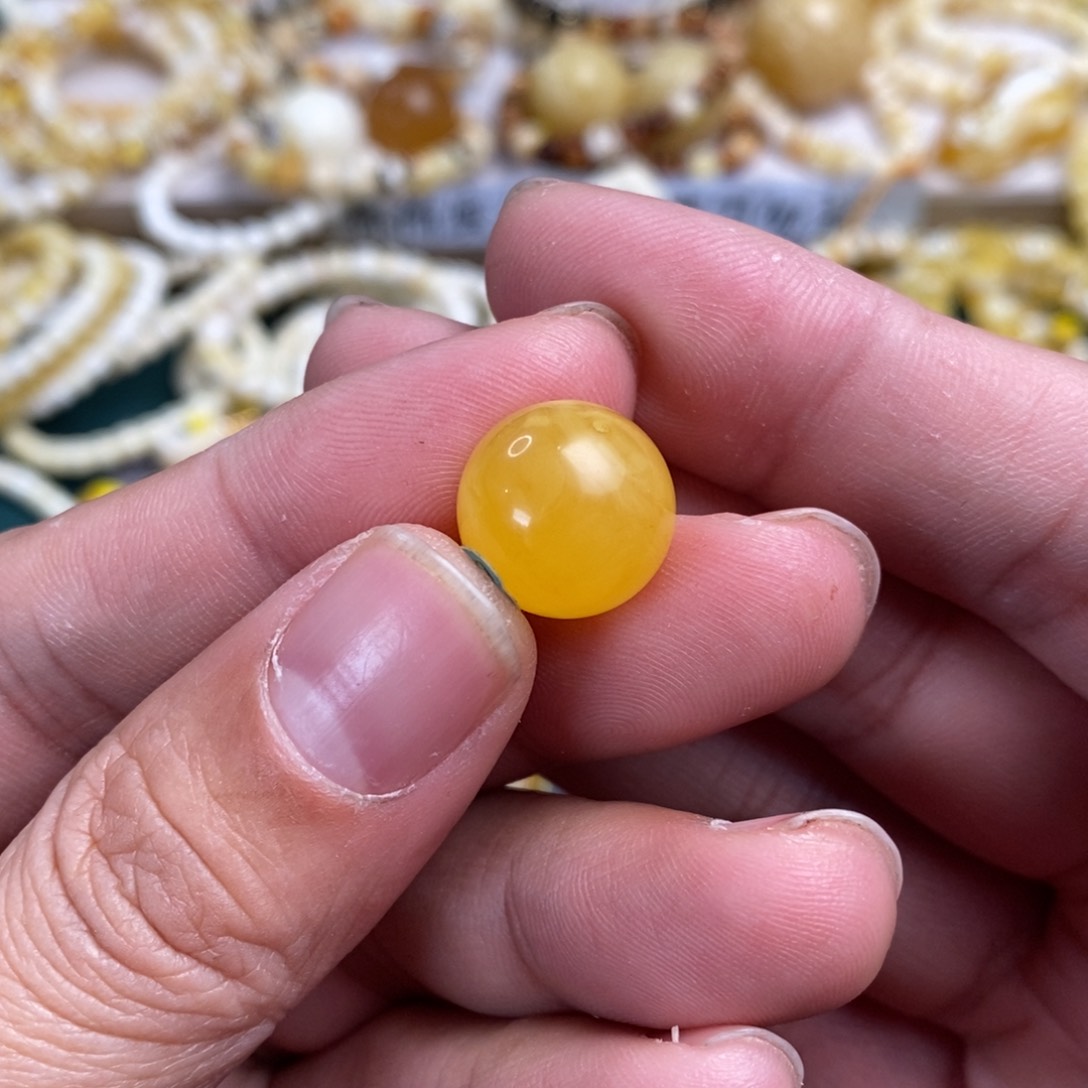 琥珀裸石未镶嵌阿**15mm圆珠