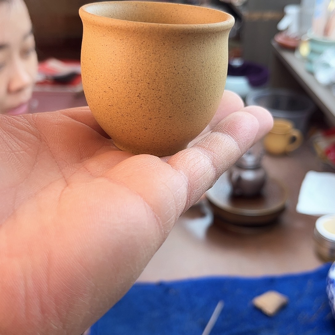 漫***生紫砂茶壶紫砂小杯一只