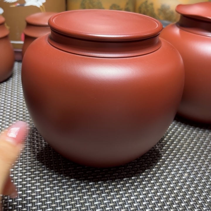 紫砂茶叶罐中高端紫砂茶叶罐