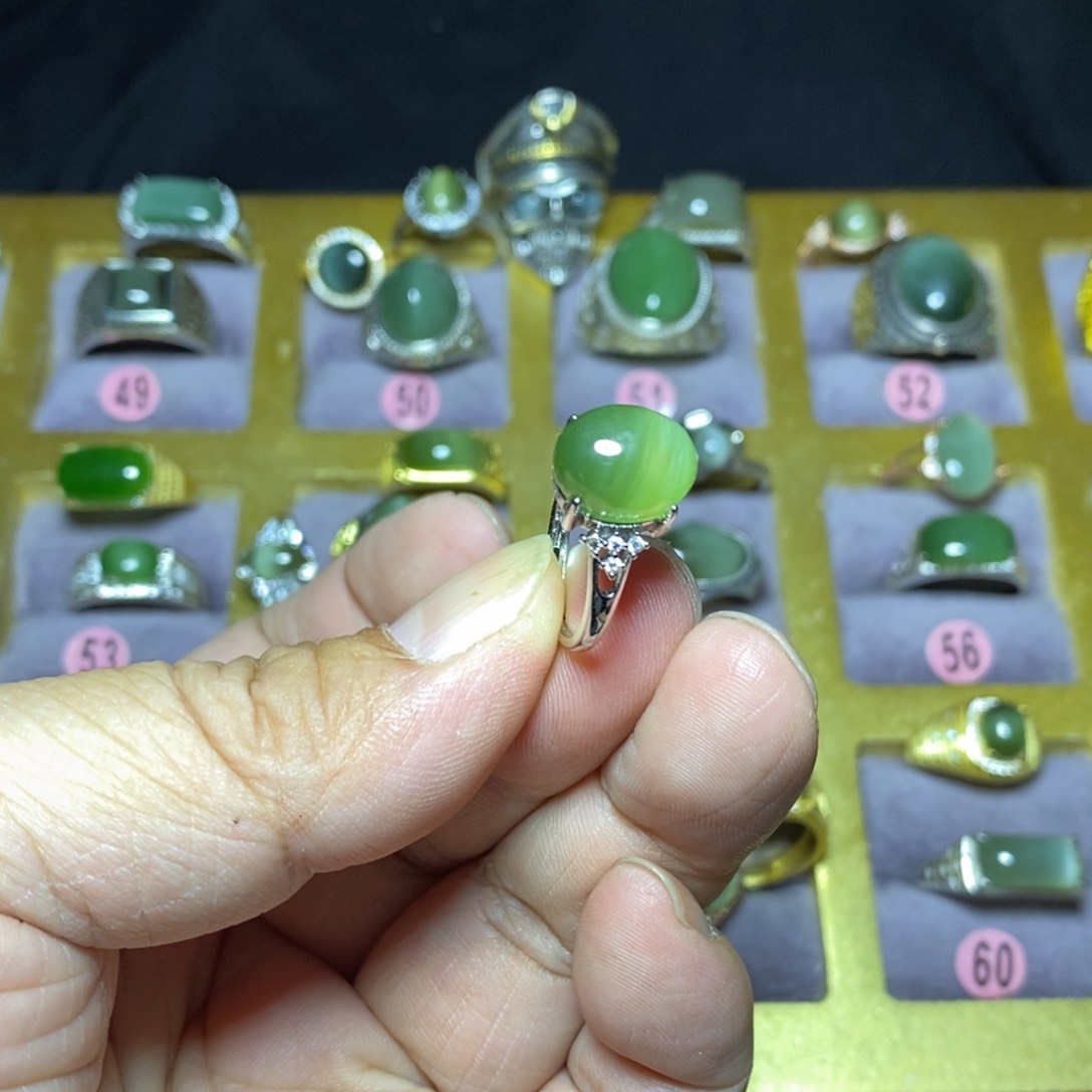 和田玉（碧玉）戒指未镶嵌