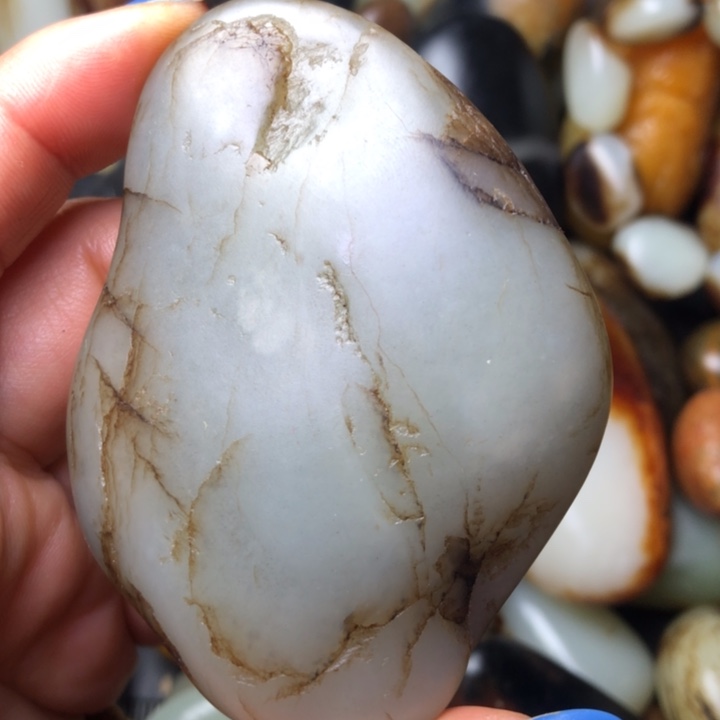 和田玉未镶嵌珠宝奇石