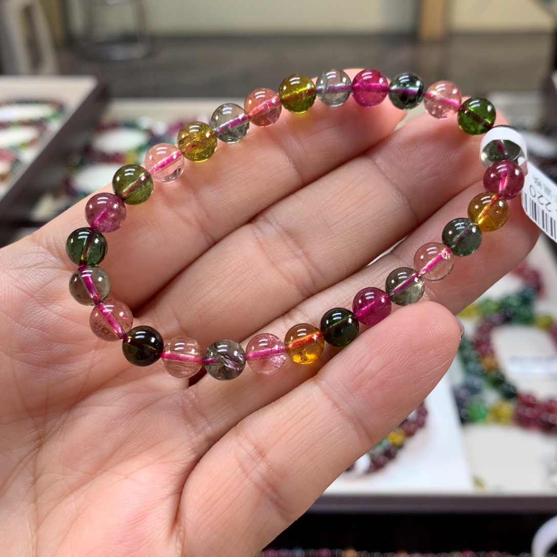 碧玺手链未镶嵌6:6 左右