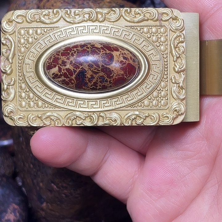 天宝皮带扣萤石（处理）