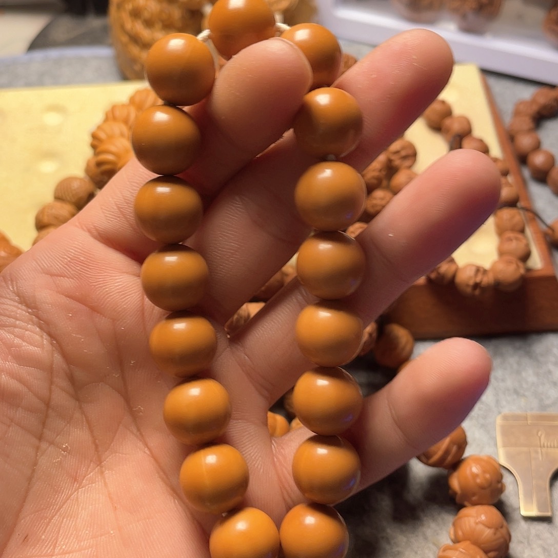 猴头核桃雕刻光珠