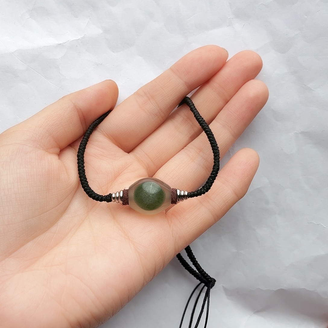 往***你玛瑙/玉髓未镶嵌颈饰