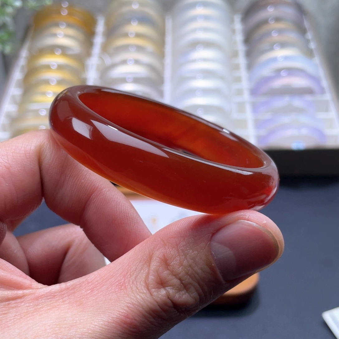 玛瑙/玉髓手镯未镶嵌59.9*14.7*7.6