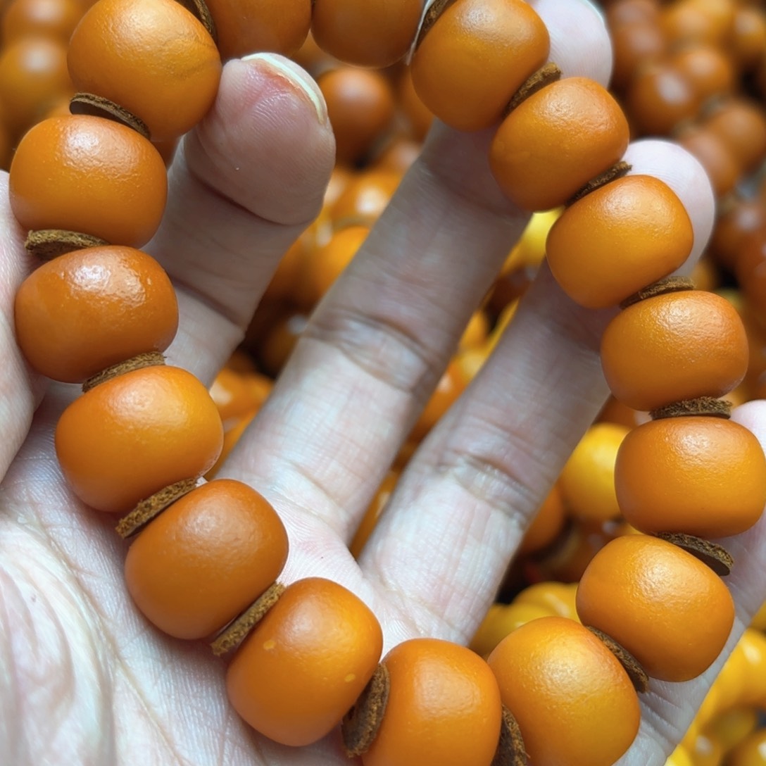 琥珀手链未镶嵌蜜蜡