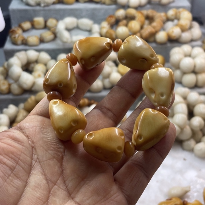 吊坠菩提根/象牙果全品象牙果奶酪手串