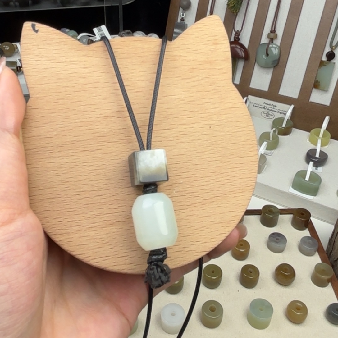 和田玉（糖玉）未镶嵌手链