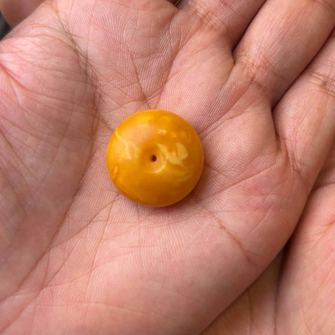 蜜蜡未镶嵌吊坠(不含链)