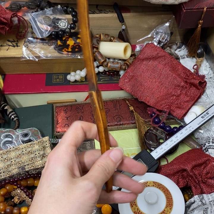 瓷片哈中古工艺品一件