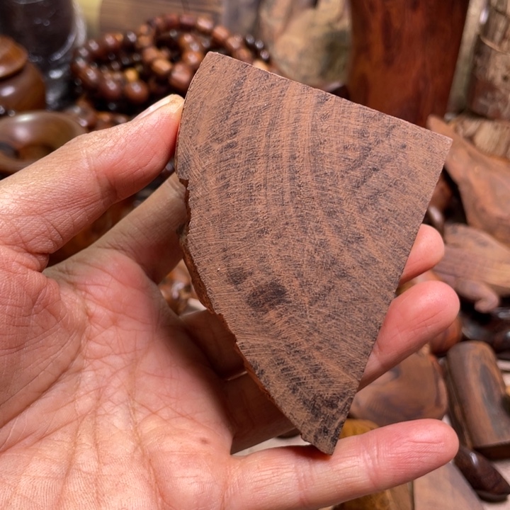 木拥**啥海南黄花梨原谅手把件