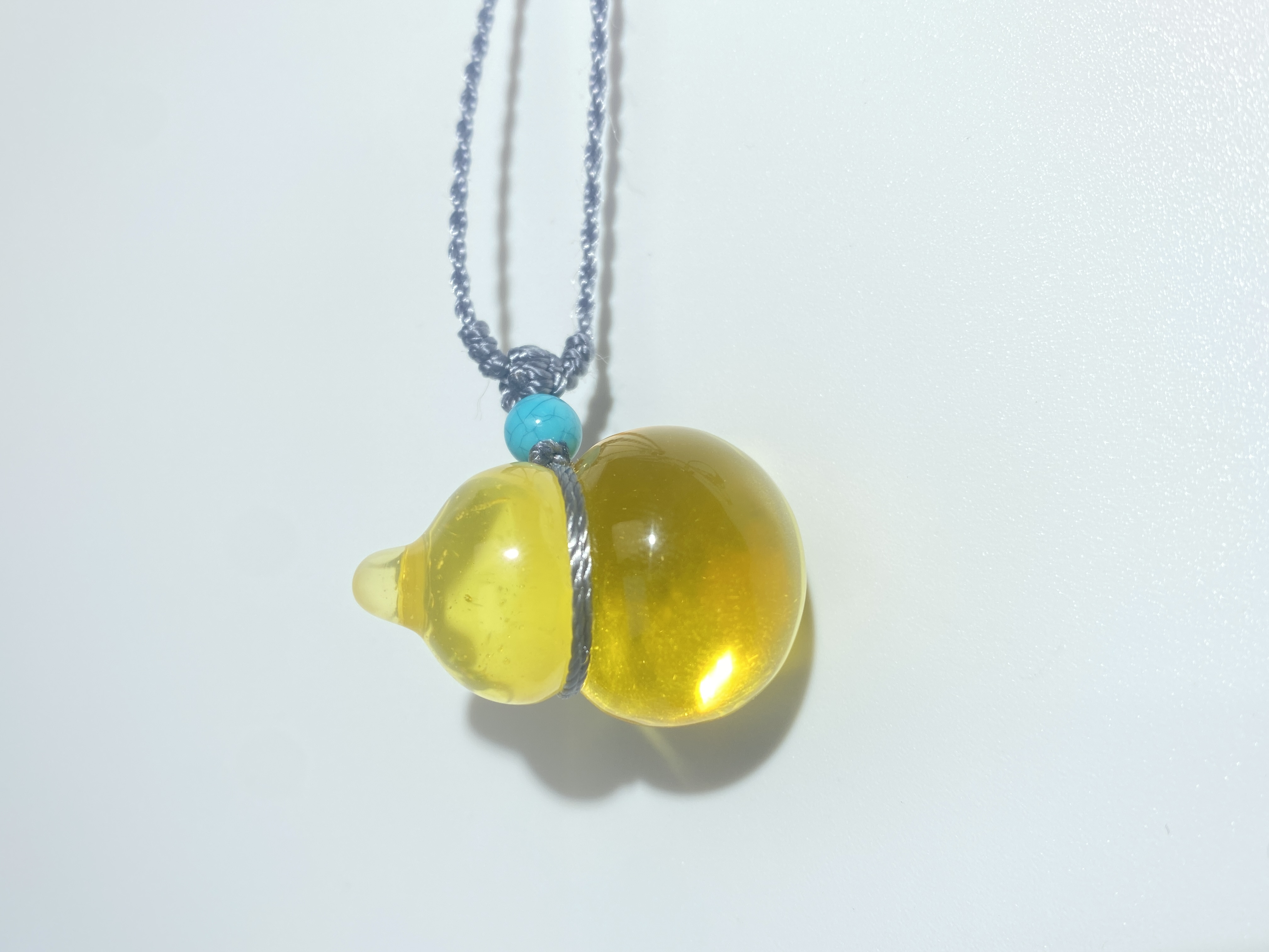 天然原矿琥珀蜜蜡俄料金珀葫芦吊坠手工编绳设计款女士订制搭配