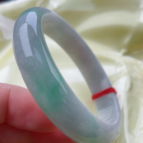 翡翠手镯未镶嵌正58.5无纹裂48小时鉴赏