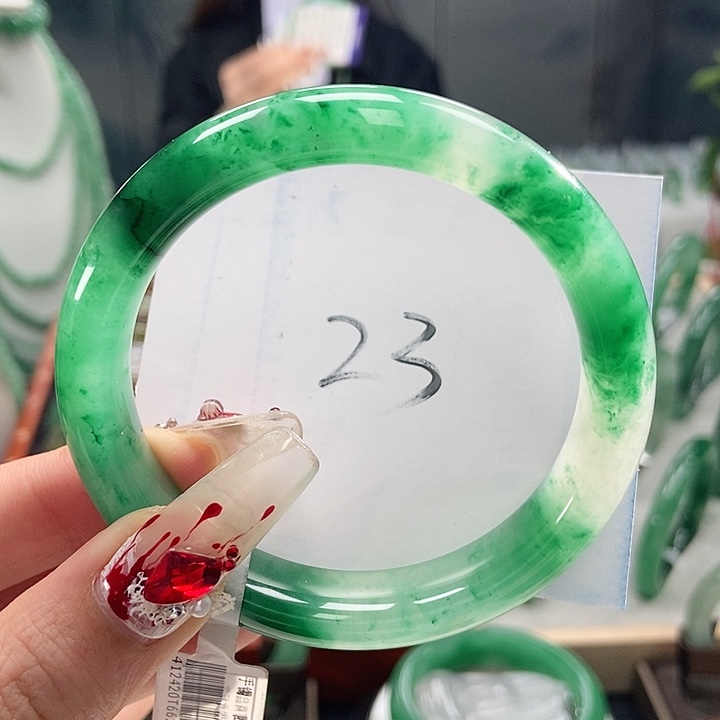 石英质玉手镯未镶嵌天然A货非洲翠手镯