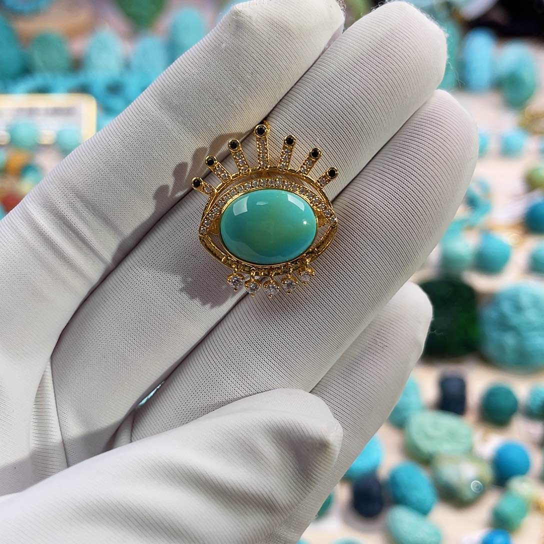 绿松石珠宝奇石18K金镶嵌