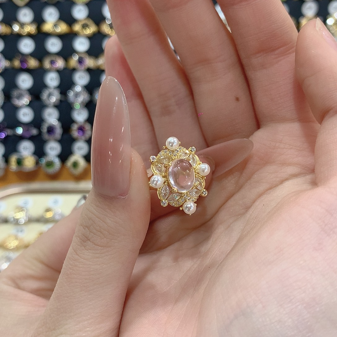 芙蓉石戒指银S925镶嵌伊****狗