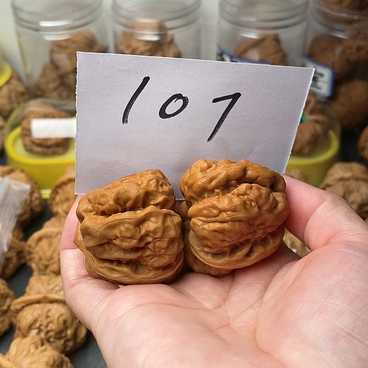 核桃蛤蟆39斤左右一个人