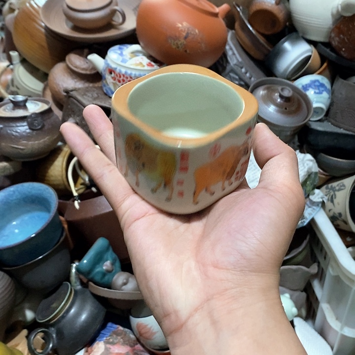 瓷片然后我们的故事真的越来越美好？荷花开花