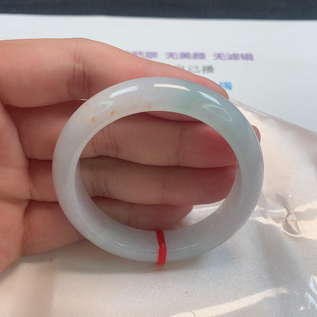 翡翠手镯未镶嵌319号