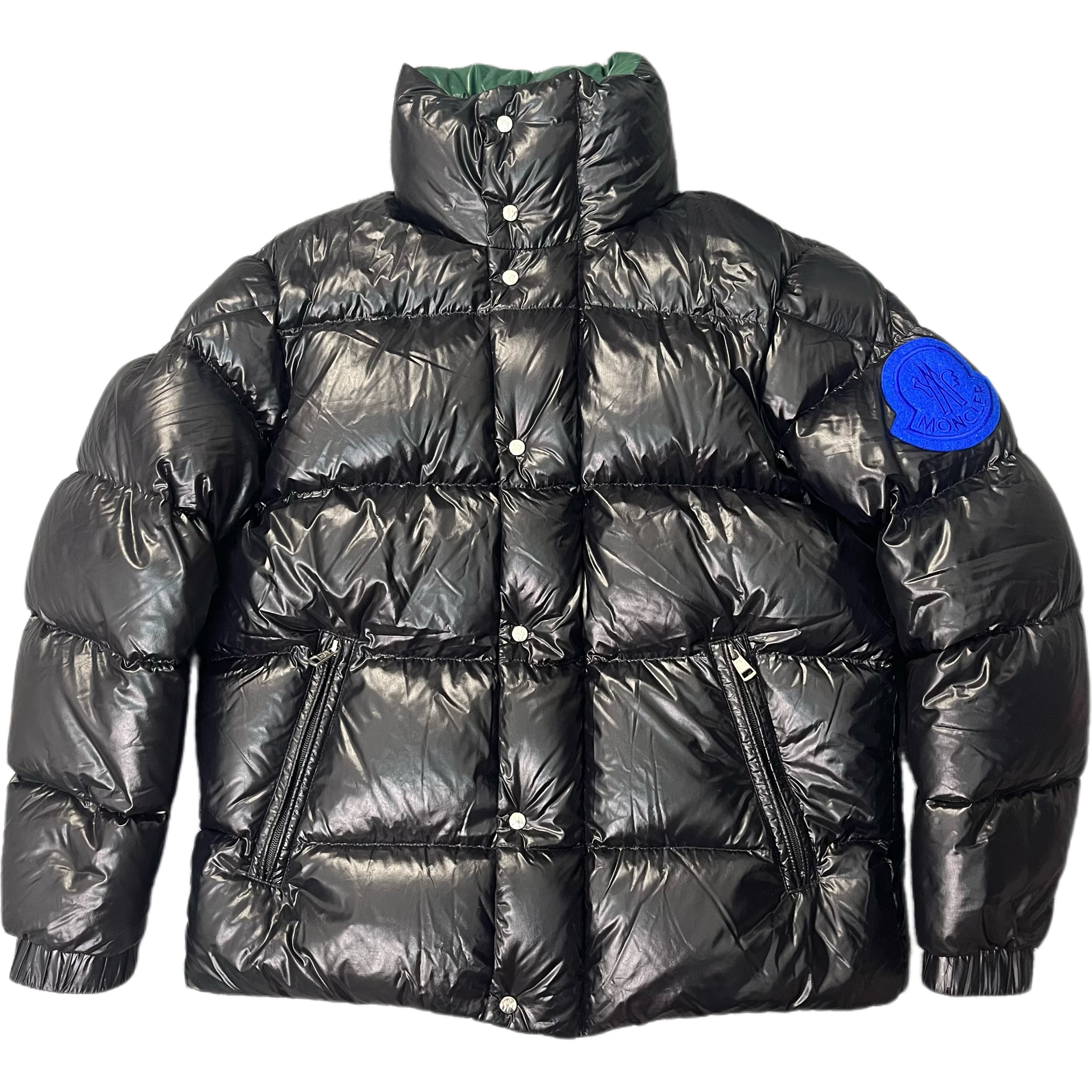 未使用 MONCLER 蓝色徽标黑色厚款羽绒服/尺码3