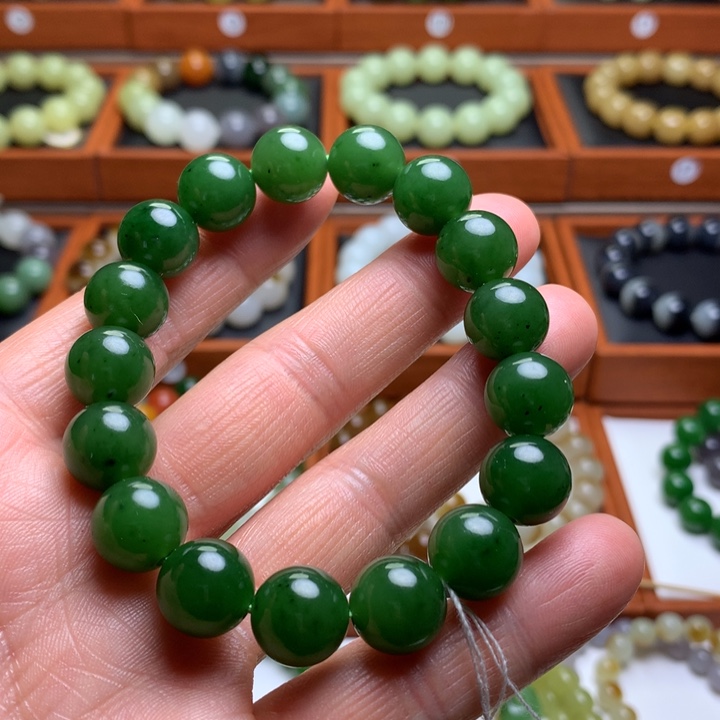 和田玉手串未镶嵌