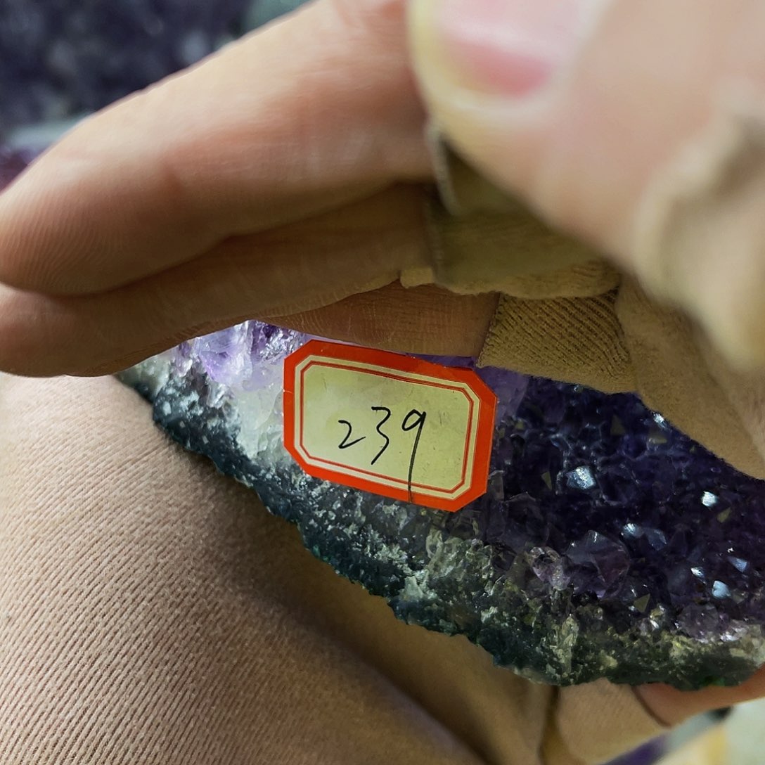 水晶随形摆件未镶嵌