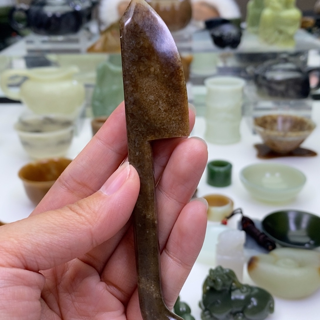 和田玉茶刀未镶嵌