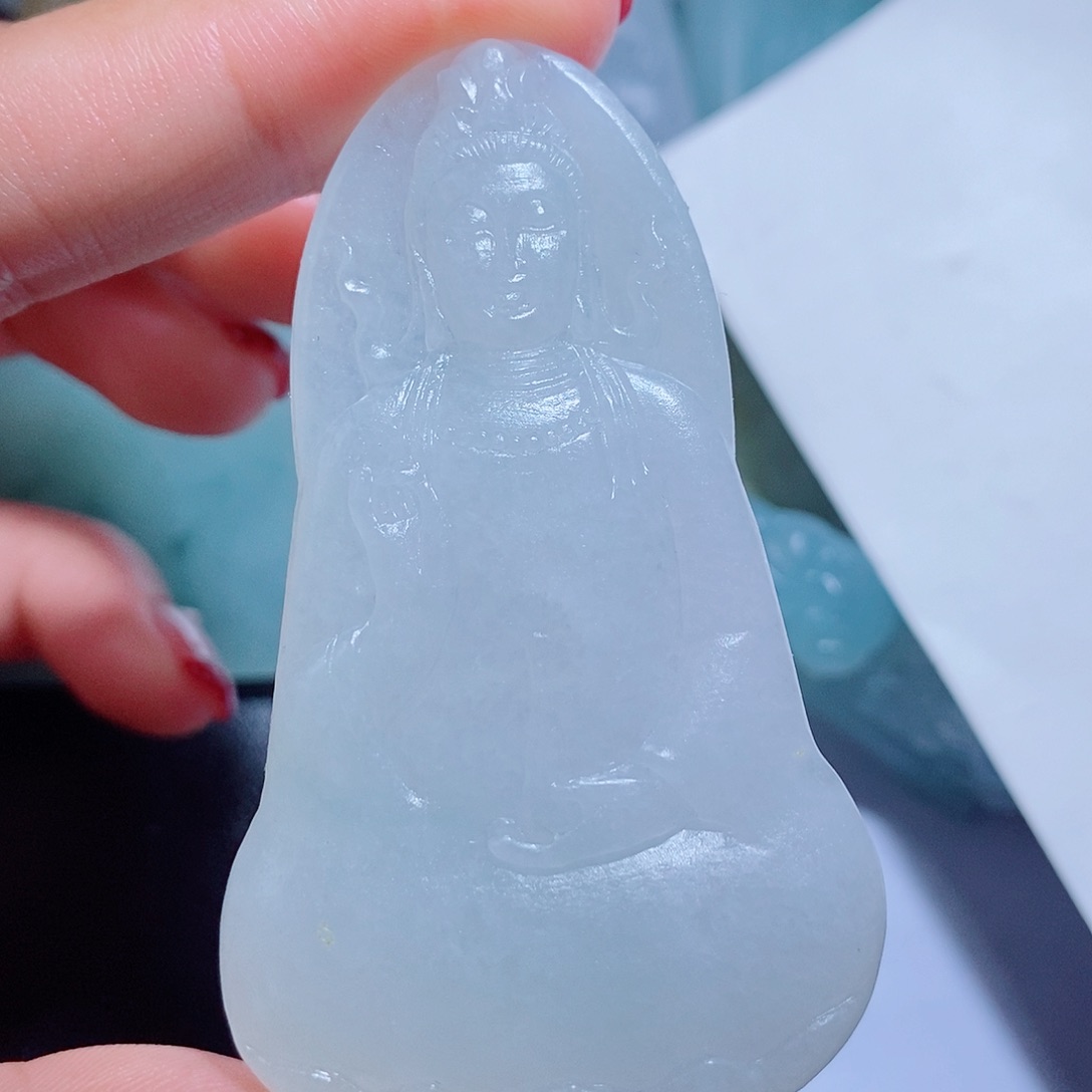 定制翡翠未镶嵌毛货不支持退换货，付款后确认抛光