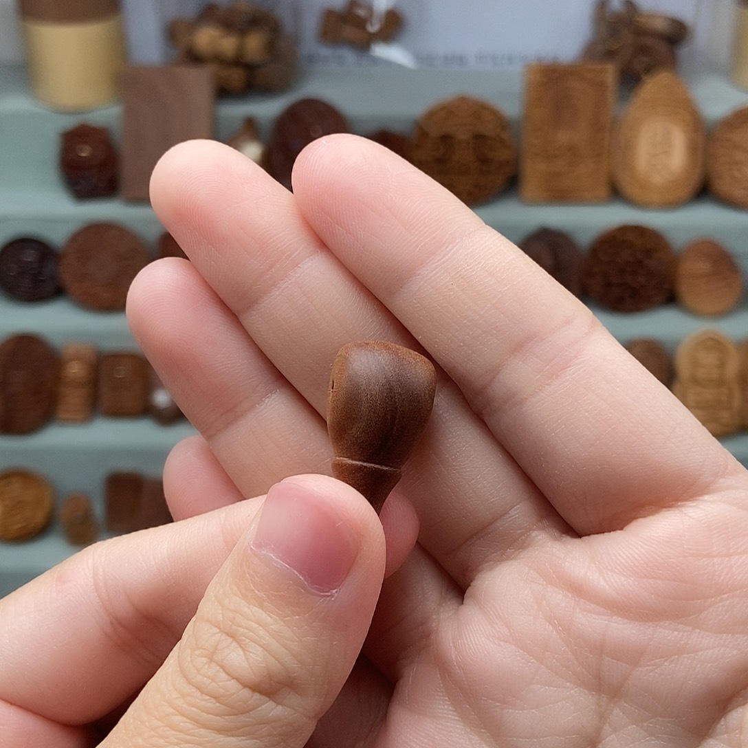 檀香木无事牌我****么福利价