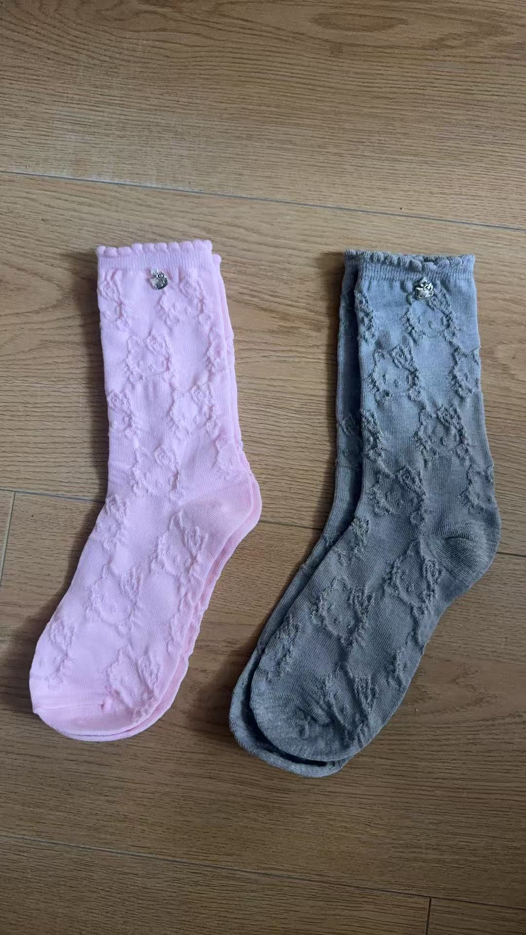 【袜子-kitty吊坠-2粉2灰】柔软亲肤透气袜子套装