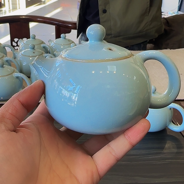 二级天青西施壶瑕疵