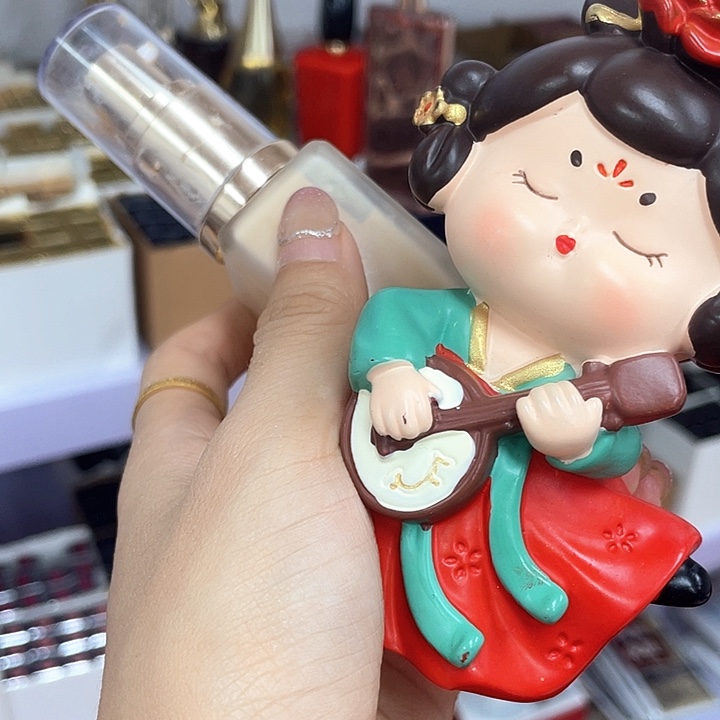 瓷片Dw粉陶瓷娃娃