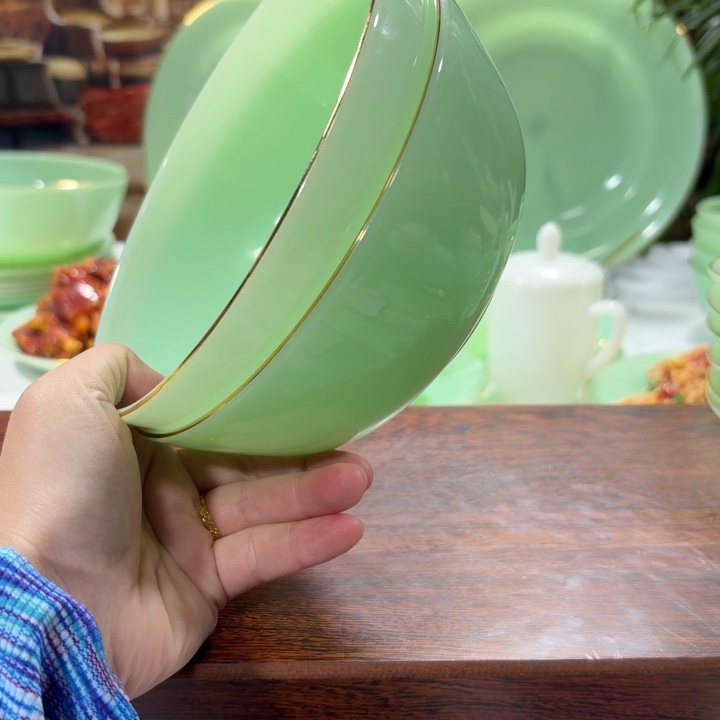 景德镇高端玉瓷套装碗盘单品