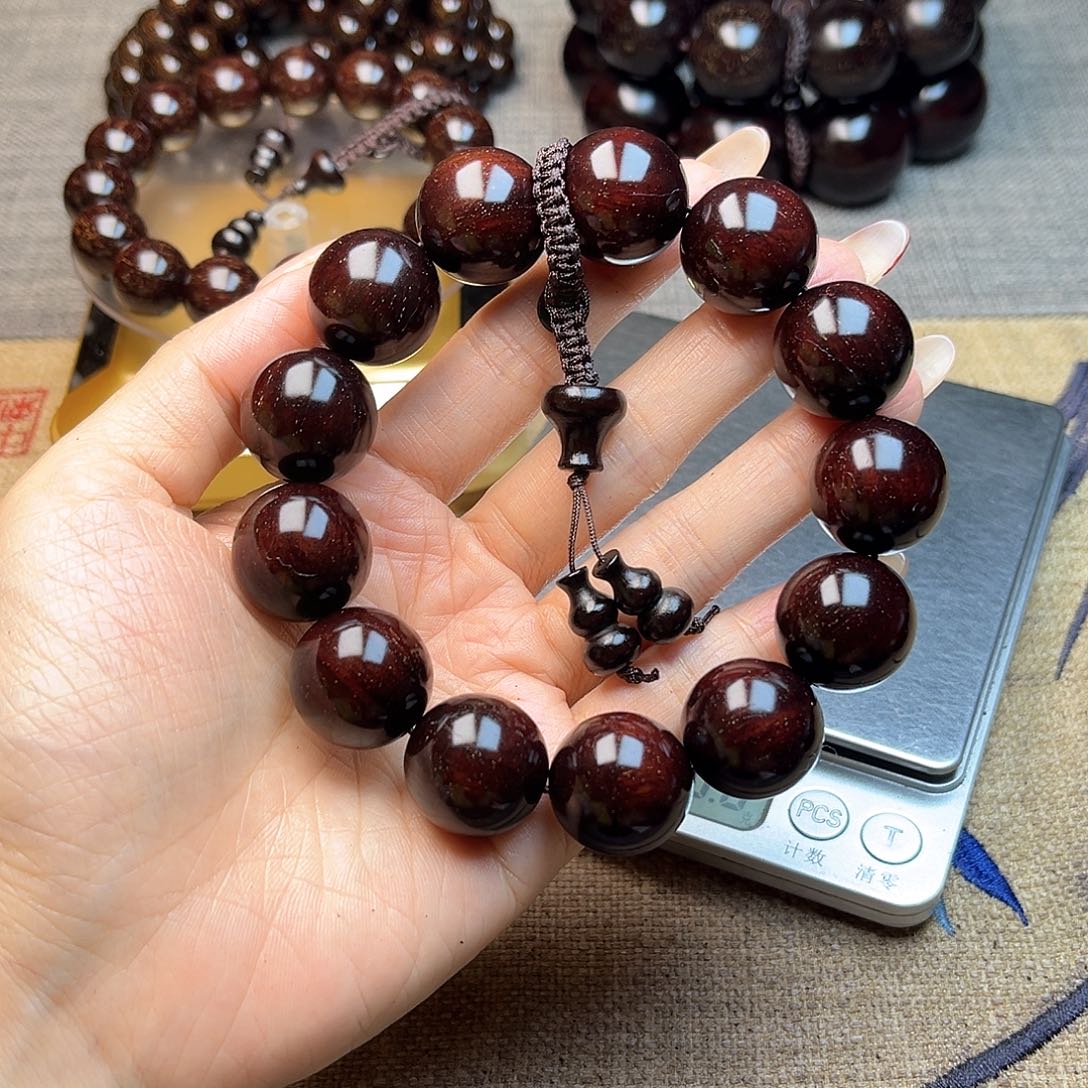 檀香紫檀（小叶紫檀）1.8 13颗