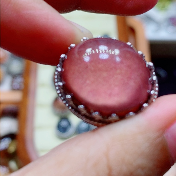 未镶嵌颈饰水晶想**肉水晶