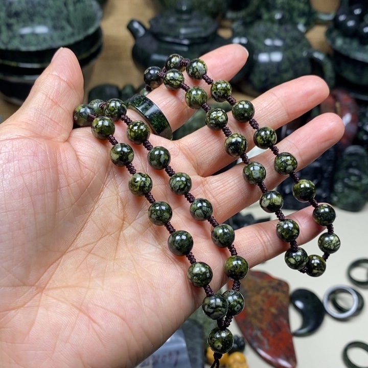 用***7蛇纹石玉未镶嵌项链蛇纹8毫米珠链