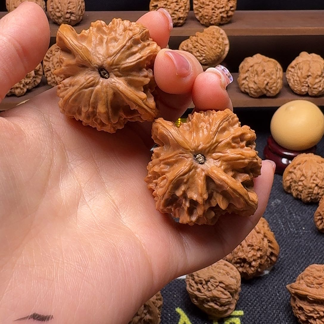 文玩核桃吊坠榆****店44图图